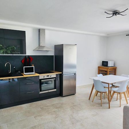 Appartement Paisible Pour 4 Personnes Montpellier Exterior foto